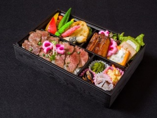 商品番号【55】常陸牛彩りひつまぶし弁当
